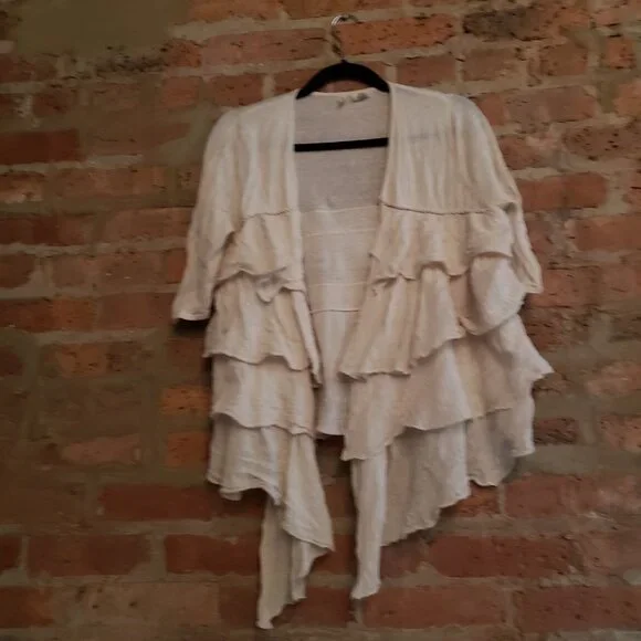 Anthropologie Moth Cream Tiered Ruffle Linen blend Cardigan - Picture 4 of 4